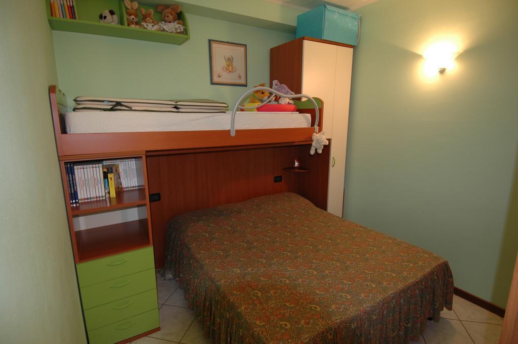 Appartamento Alle Magnolie Сирмионе Экстерьер фото