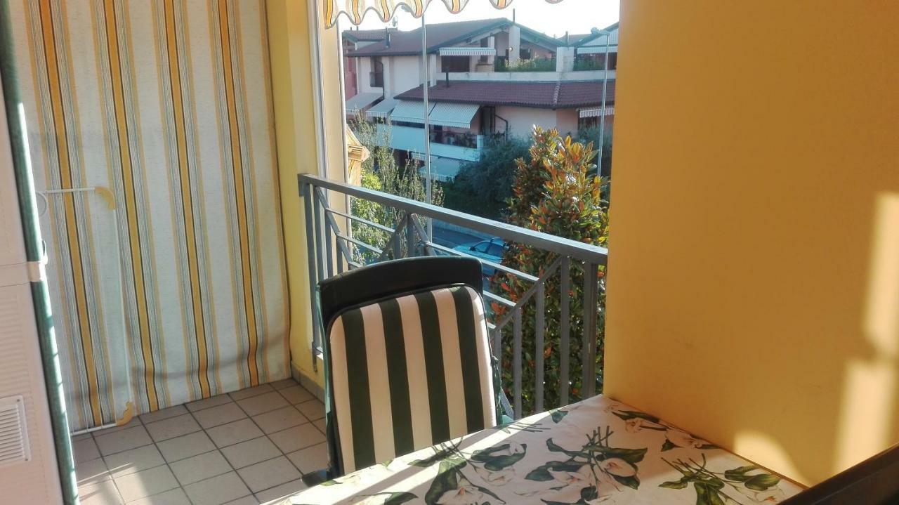 Appartamento Alle Magnolie Сирмионе Экстерьер фото